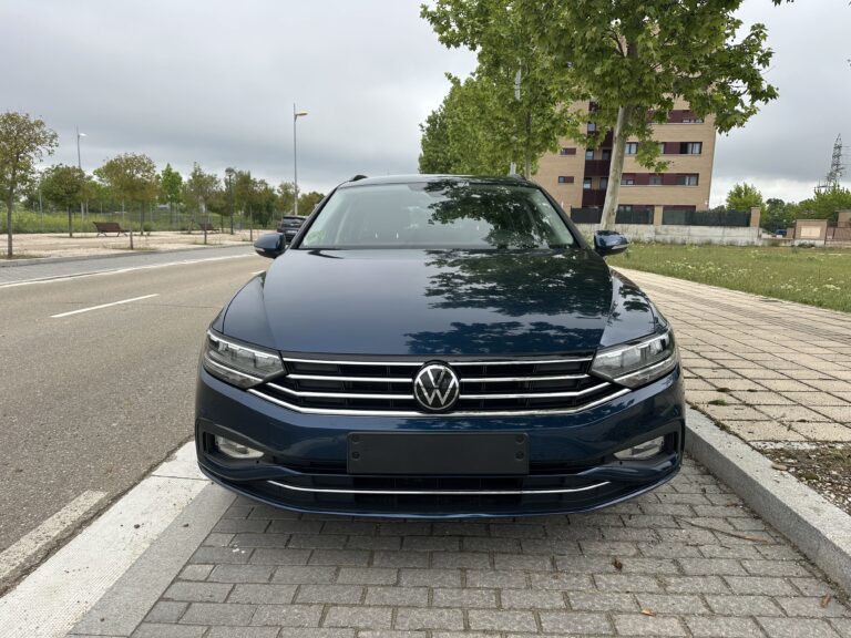 Volkswagen Passat 2022 - Morro