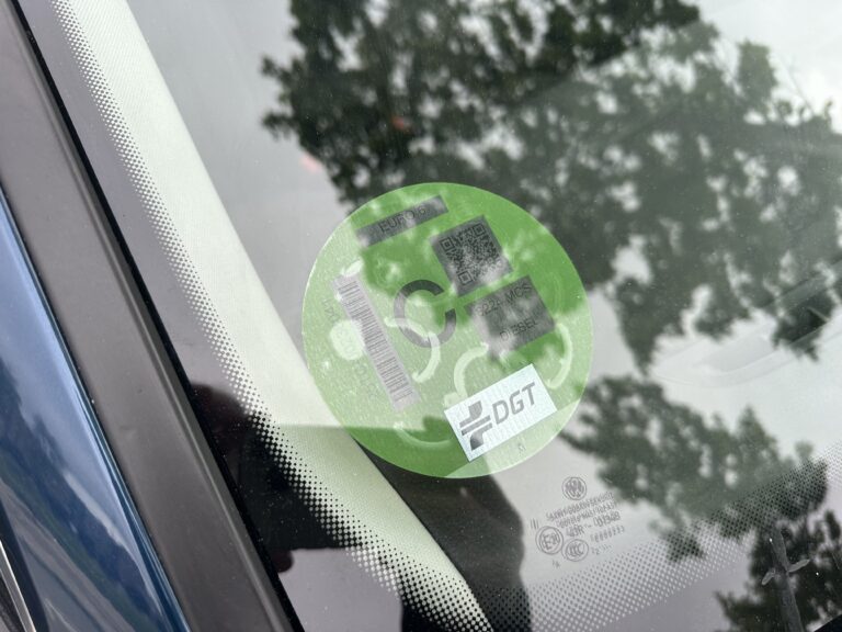 Volkswagen Passat 2022 - Distintivo ambiental