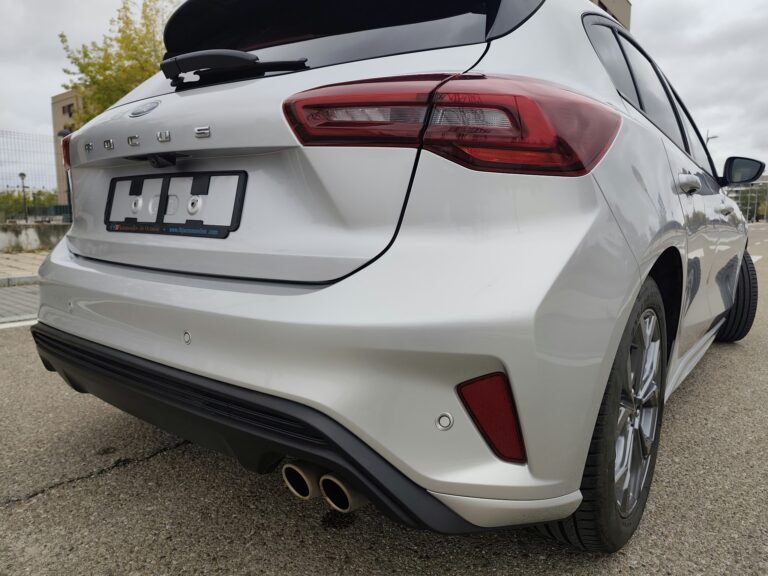 Ford focus gris photo 2026 10 17 13 54 58
